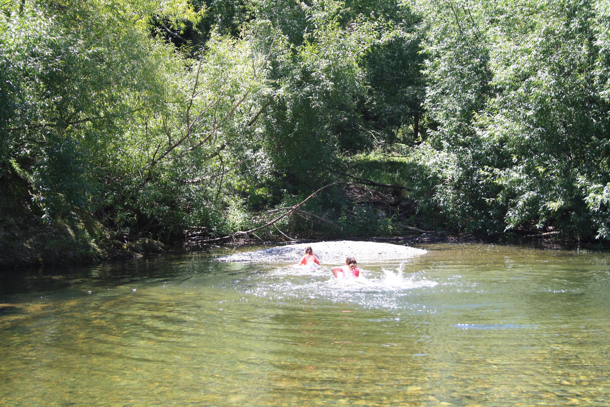 Maitai river swimming holes 